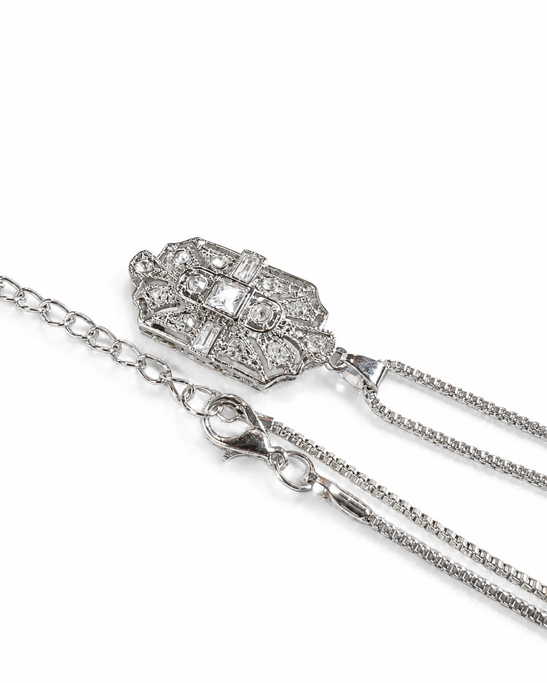 Geometriskt Art Deco-inspirerat silverhänge