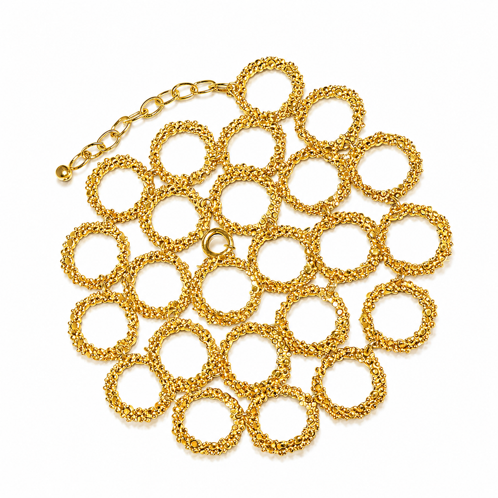 Vintagehalsband med texturerade ringar i modernistisk stil